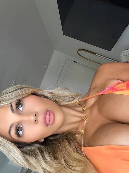 annakatiee nude leaks