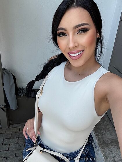 arianavargas nude leaks