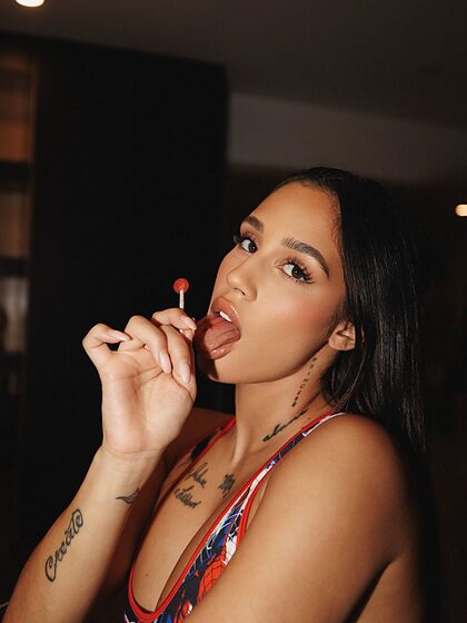 Cute Arii Ra nude leaks