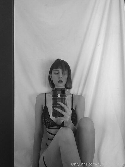 artemisamistress nude leaks