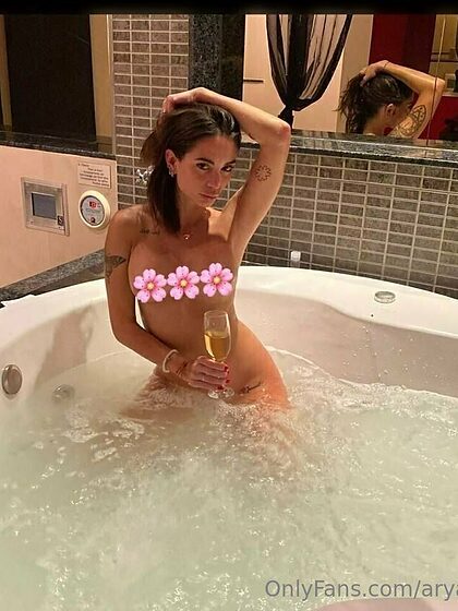 VIDEOCALL SEXTING nude leaks