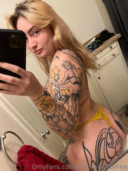 aurorawestxfree nude leaks