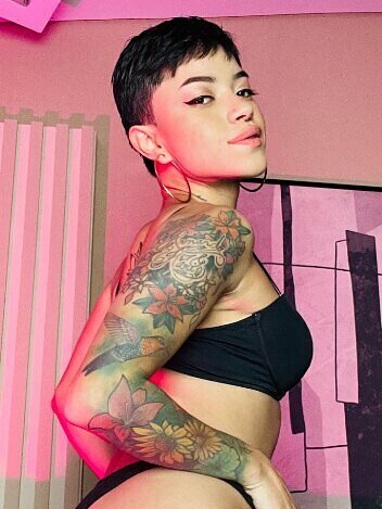 bellaspringg nude leaks