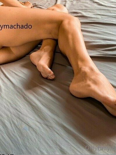 belle.impossibili23 nude leaks