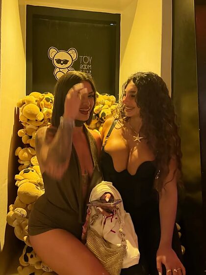 Big tits humiliate Little Tits set 21