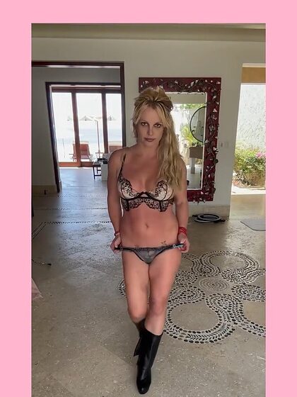 Britney Spears set 3