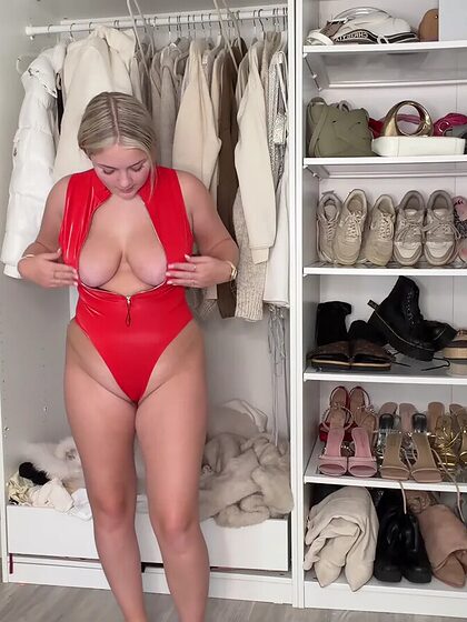 Brooke Marsden nude leaks