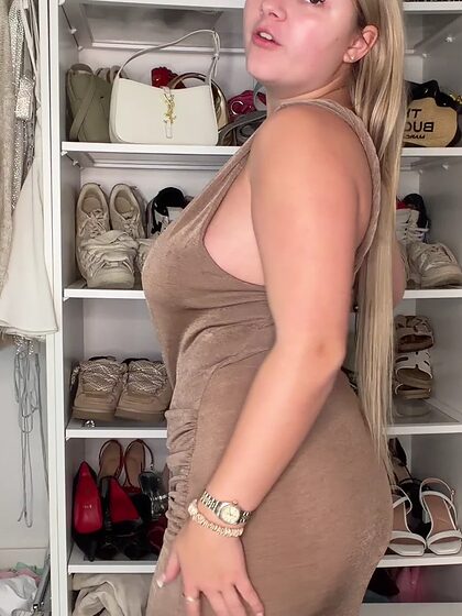 Brooke Marsden set 10