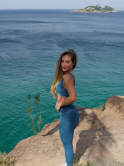Bruna Griphao nude leaks