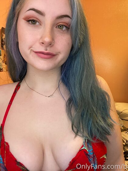 brynnbaybeefree nude leaks