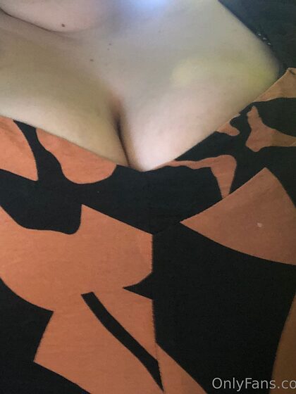 sweet gir nude leaks