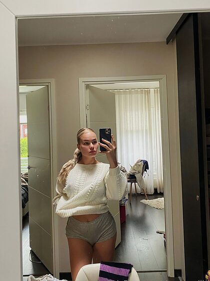 cherrymellie nude leaks