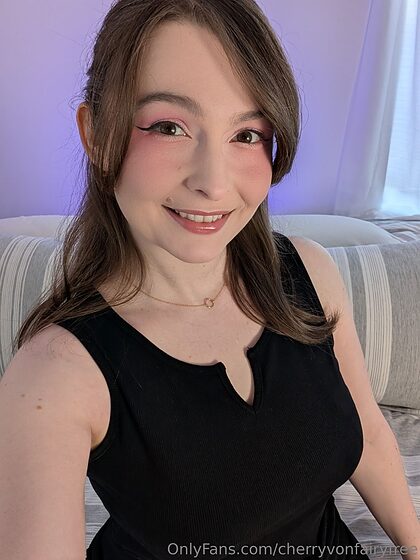 cherryvonfairyfree nude leaks