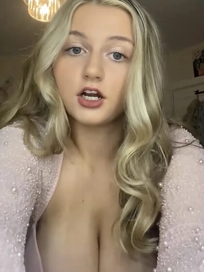Chloe O set 3