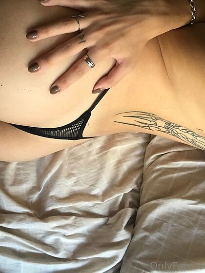 Dark women nude leaks