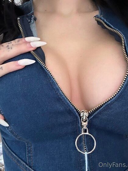 Jade Fa nude leaks