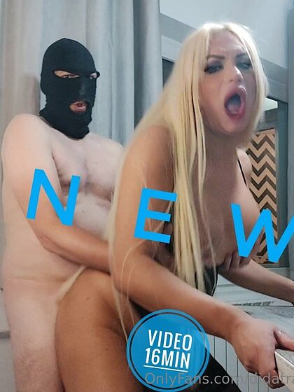 Trans Gir nude leaks