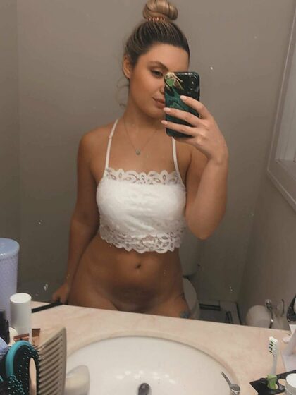 Eden Ros nude leaks
