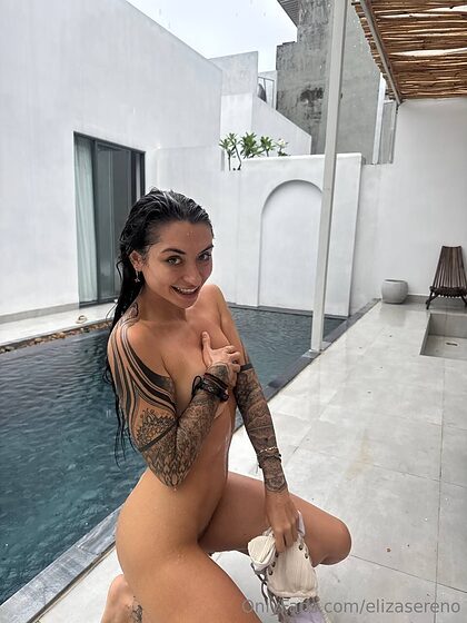 elizasereno nude leaks