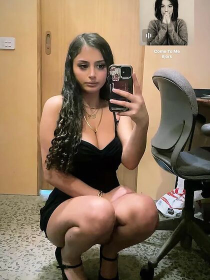 Ellena K set 12