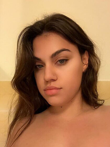 emiliana xo nude leaks