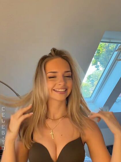Enya Elisa set 2