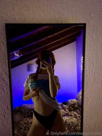 evelyn.miller nude leaks
