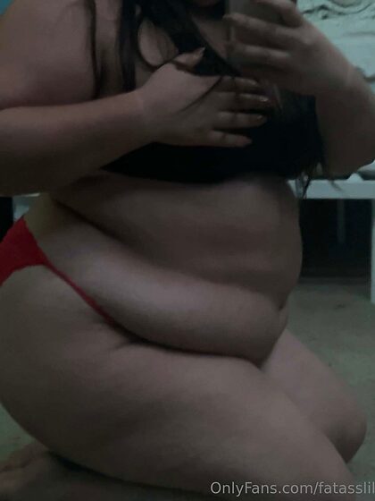 FattyLil nude leaks