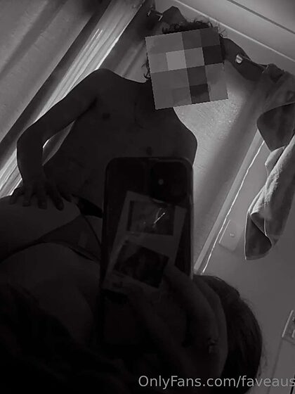 faveauscouple nude leaks