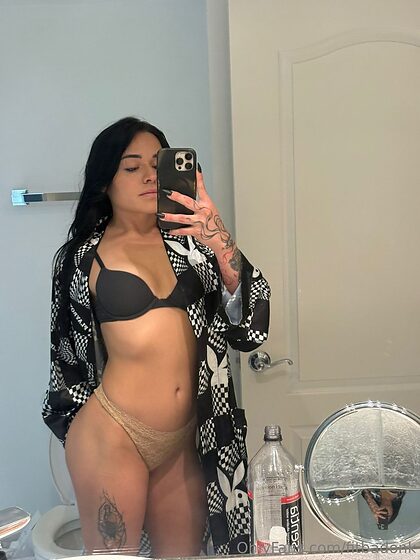Bella, Your 5 Dream Gir nude leaks