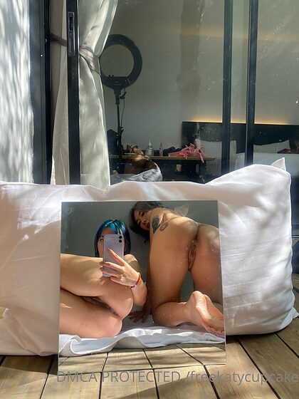 freekatycupcake nude leaks