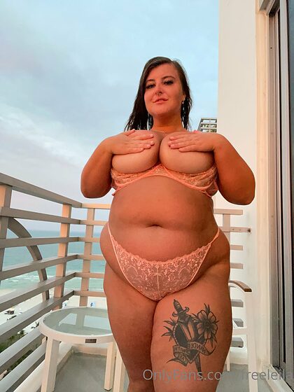 Leila Lewis FREE PAGE nude leaks