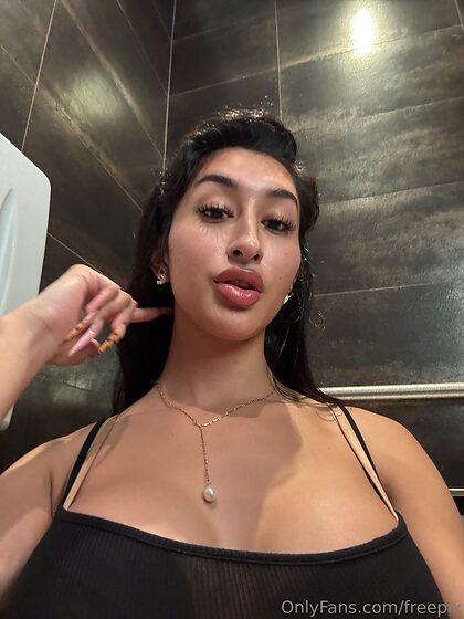 1 TRANS ON OF nude leaks