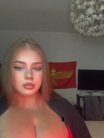German girl with huge tits set 8
