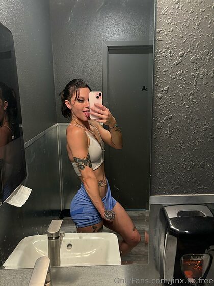 Hannah Solana nude leaks