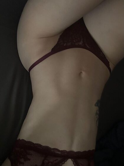 Helena Raye nude leaks