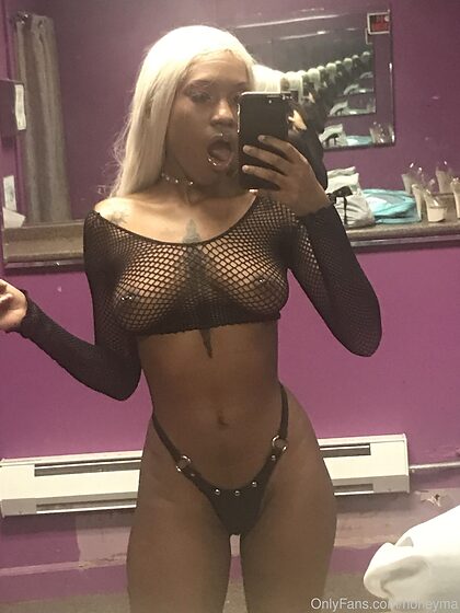 honeyma nude leaks