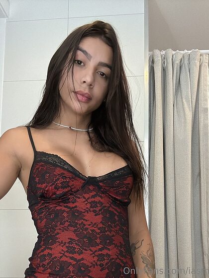 Iasmin TS nude leaks