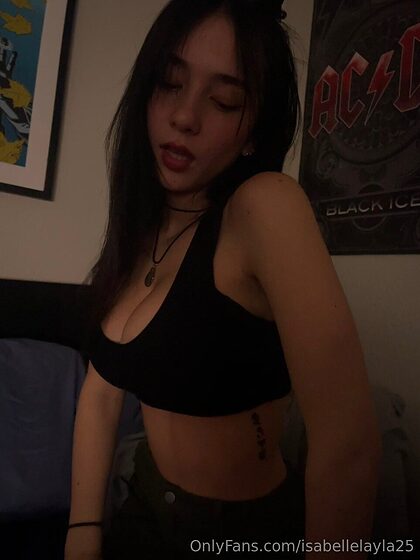 isabellelayla25 nude leaks