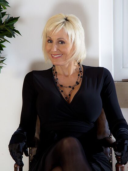 Jan Burton ~ Jan B set 8