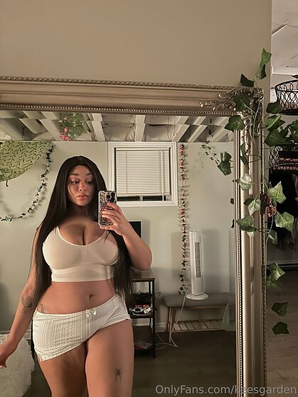 Kees garden nude leaks