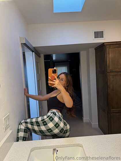 kimculonaa nude leaks