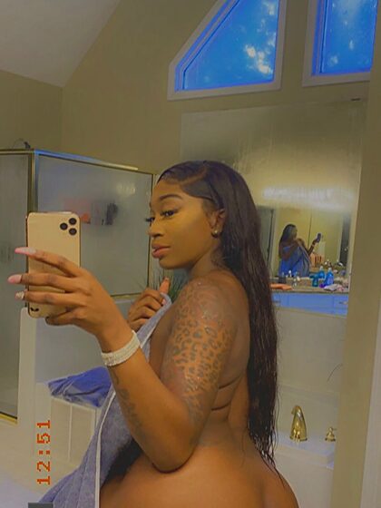kimstaxx nude leaks