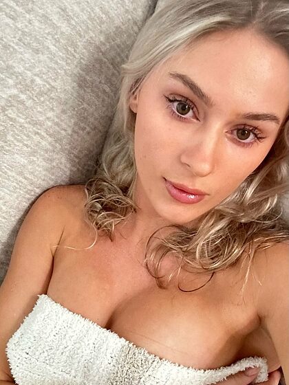 kirstenknight nude leaks