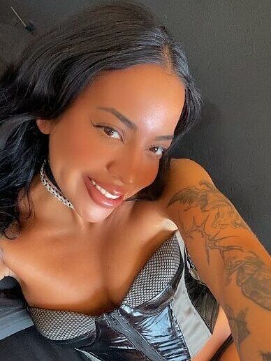 kylieecole nude leaks