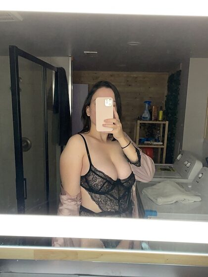ladydahliaaa nude leaks