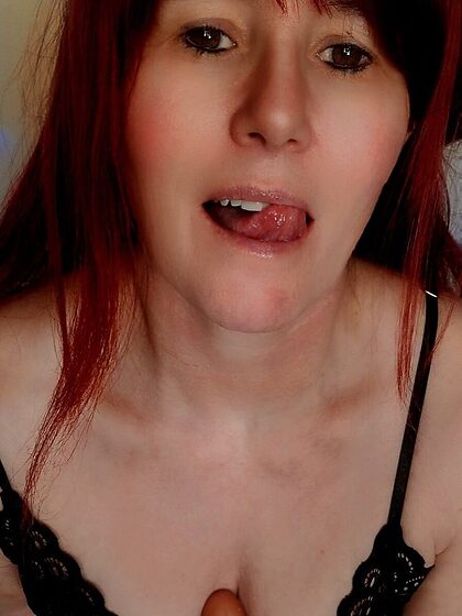 LAUNA SEXY REDHEA nude leaks