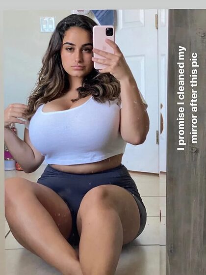 Lauren B nude leaks