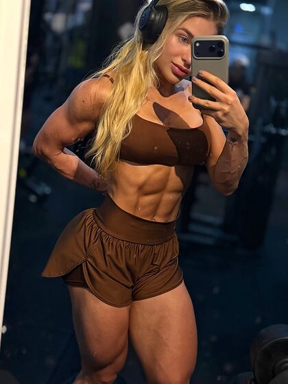 Leticia Sogiro nude leaks