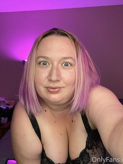 Lola Lovely Fre nude leaks